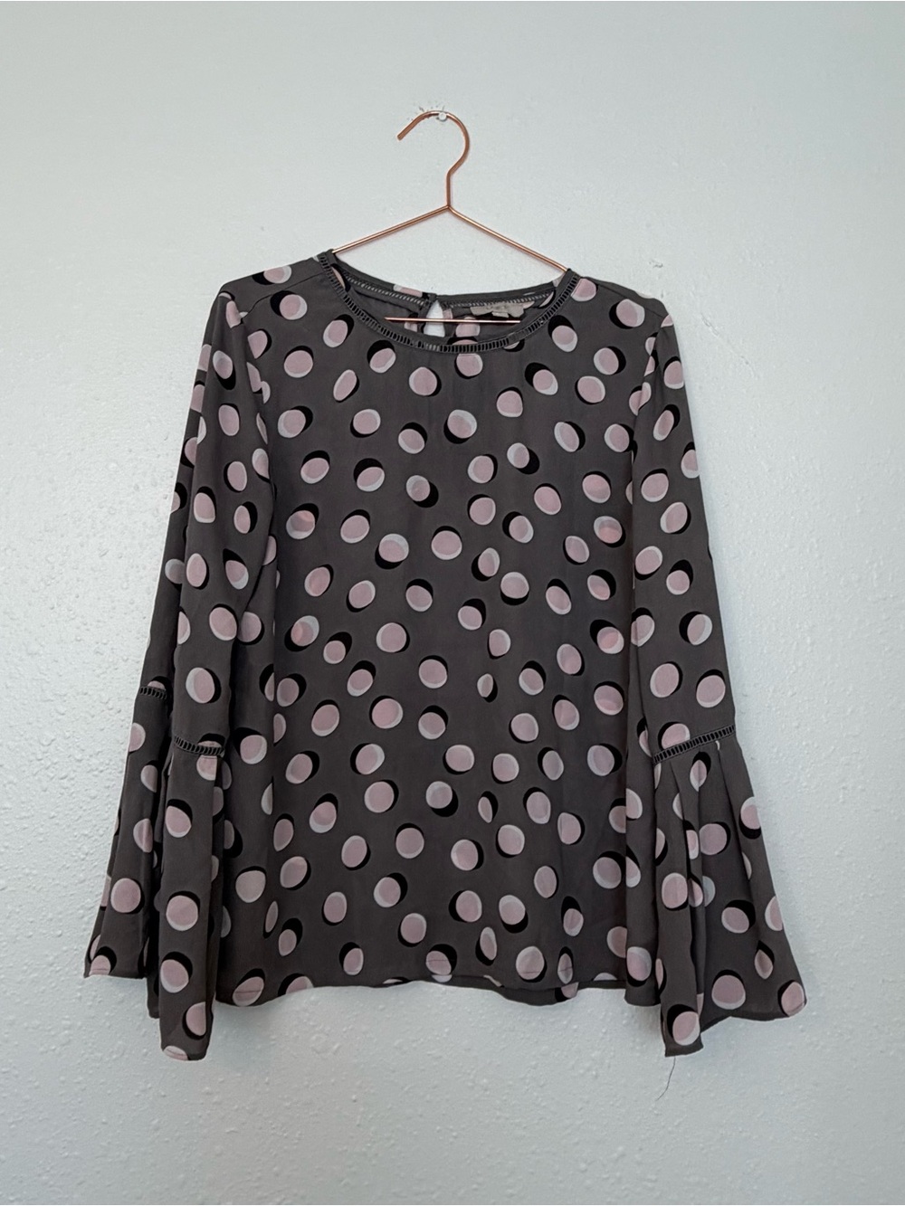 LOFT outlet gray Blouse with Pink Polka Dots and Bell Sleeves size medium